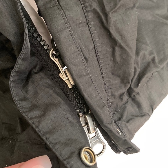 Eddie Bauer Womens Weather Edge Rain/Storm Jacket - Picture 9 of 16